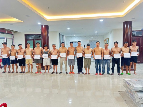 Công an triệt phá băng giang hồ cộm cán tàng trữ hơn 10.000 viên đạn