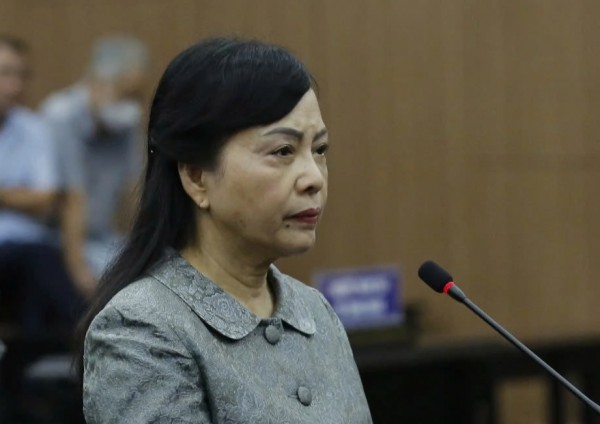 Cựu Bộ trưởng Nguyễn Thị Kim Tiến xin lỗi nhân dân, mong được khoan hồng Cựu Bộ trưởng Nguyễn Thị Kim Tiến xin lỗi nhân dân, mong được khoan hồng