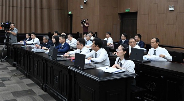 Cựu Bộ trưởng Y tế Nguyễn Thị Kim Tiến từ chối 2 luật sư