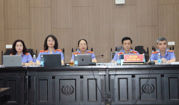 Cựu Thứ trưởng Bộ NN-PTNT bị đề nghị đến 5 năm tù trong vụ hối lộ 40 tỉ