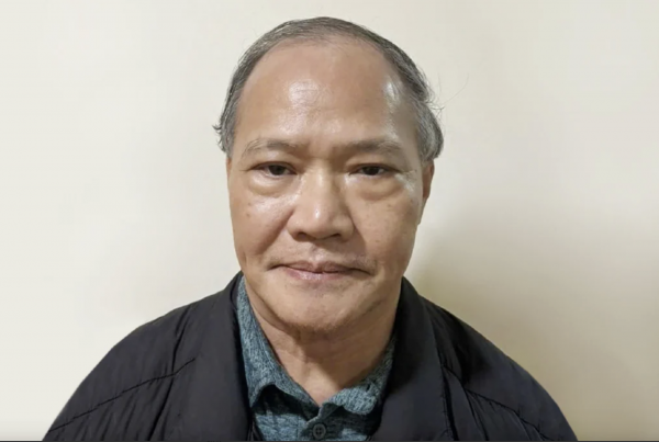 Cựu Thứ trưởng Hoàng Văn Thắng bị cáo buộc nhận hối lộ 4,5 tỉ đồng