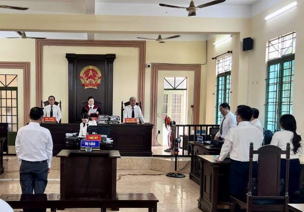 Diễn biến mới vụ án tại Công ty cổ phần Tân Tân Diễn biến mới vụ án tại Công ty cổ phần Tân Tân