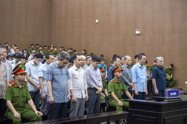 Giám đốc hối lộ 40 tỉ cho các cựu quan chức Bộ NN-PTNT kháng cáo