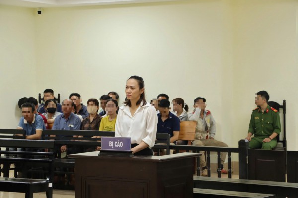 Giữ nguyên án 3 năm tù với nữ tài xế tông chủ tịch xã tử vong