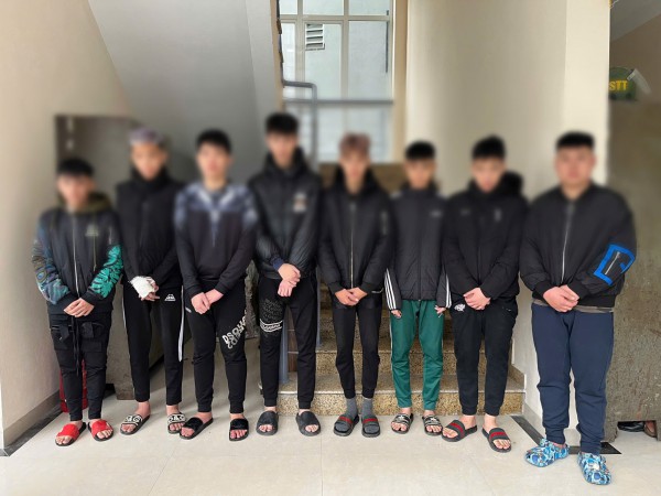 Hà Nội: Tạm giữ 5 nghi phạm sàm sỡ phụ nữ