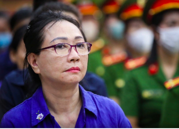 Hai túi HERMES của bà Trương Mỹ Lan được định giá hơn 4 tỉ đồng