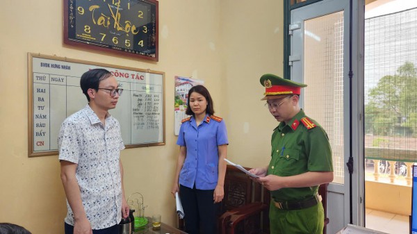 Hưng Yên: Khởi tố Phó giám đốc bệnh viện tiếp tay trục lợi tiền bảo hiểm