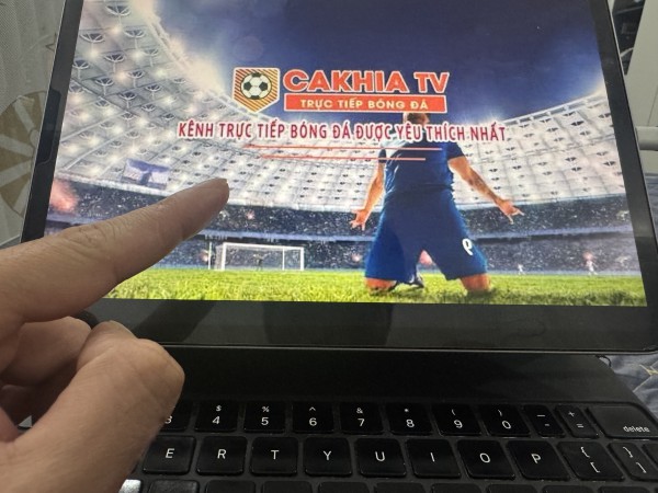 Khởi tố 23 người trong đường dây cá cược ‘Cà Khịa TV’, ‘Ra khơi TV’…