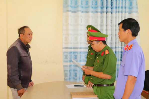 Khởi tố chủ cơ sở sản xuất cà phê giả ở Đồng Tháp