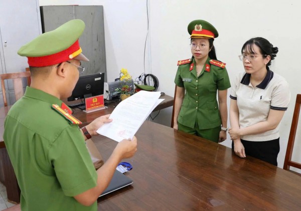 Khởi tố nữ bị can mua bán hóa đơn trái phép trốn thuế hơn 8,6 tỉ đồng