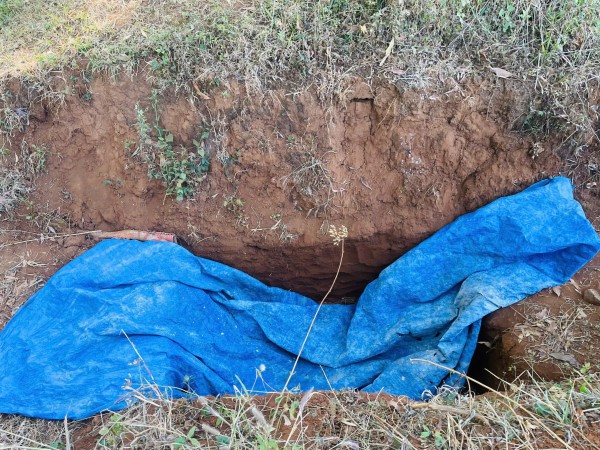 Lần theo dấu xe mô tô nghi của nhóm cướp ngân hàng ở Gia Lai Lần theo dấu xe mô tô nghi của nhóm cướp ngân hàng ở Gia Lai