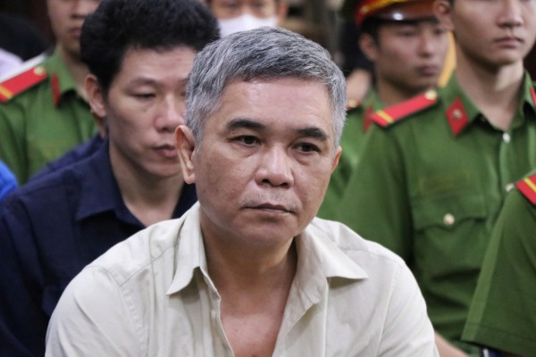 Mức án 64 bị cáo đưa, nhận hối lộ trong vụ đăng kiểm 50-04V