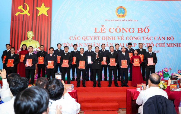 Nhân sự TAND TP.HCM mới và 19 tòa khu vực Nhân sự TAND TP.HCM mới và 19 tòa khu vực