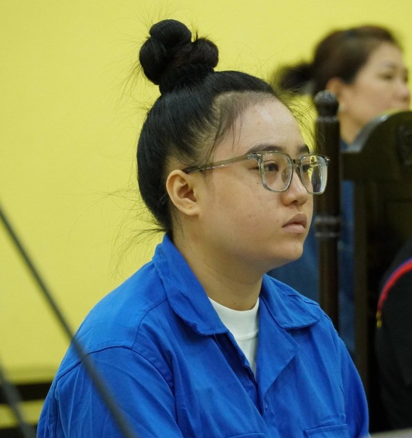 Phạt 14 năm tù bị cáo đưa 17 người ra nước ngoài 'việc nhẹ lương cao'