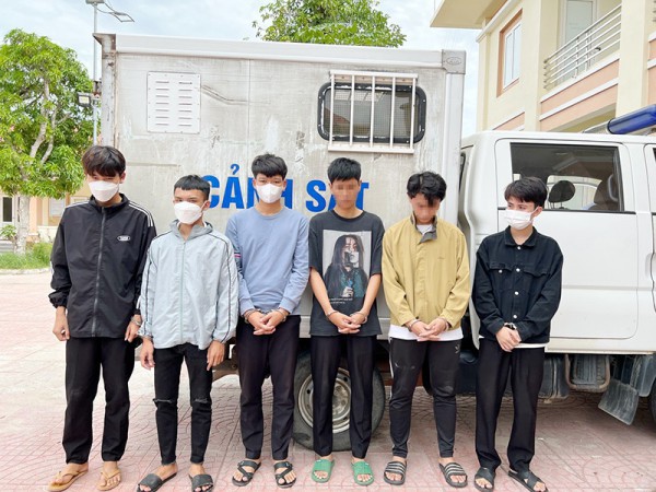 Quảng Bình: Khởi tố nhóm 6 học sinh dùng hung khí gây rối trật tự công cộng