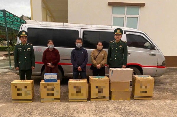 Quảng Trị: Bắt giữ 3 vụ vận chuyển hàng nhập lậu ở biên giới Quảng Trị: Bắt giữ 3 vụ vận chuyển hàng nhập lậu ở biên giới