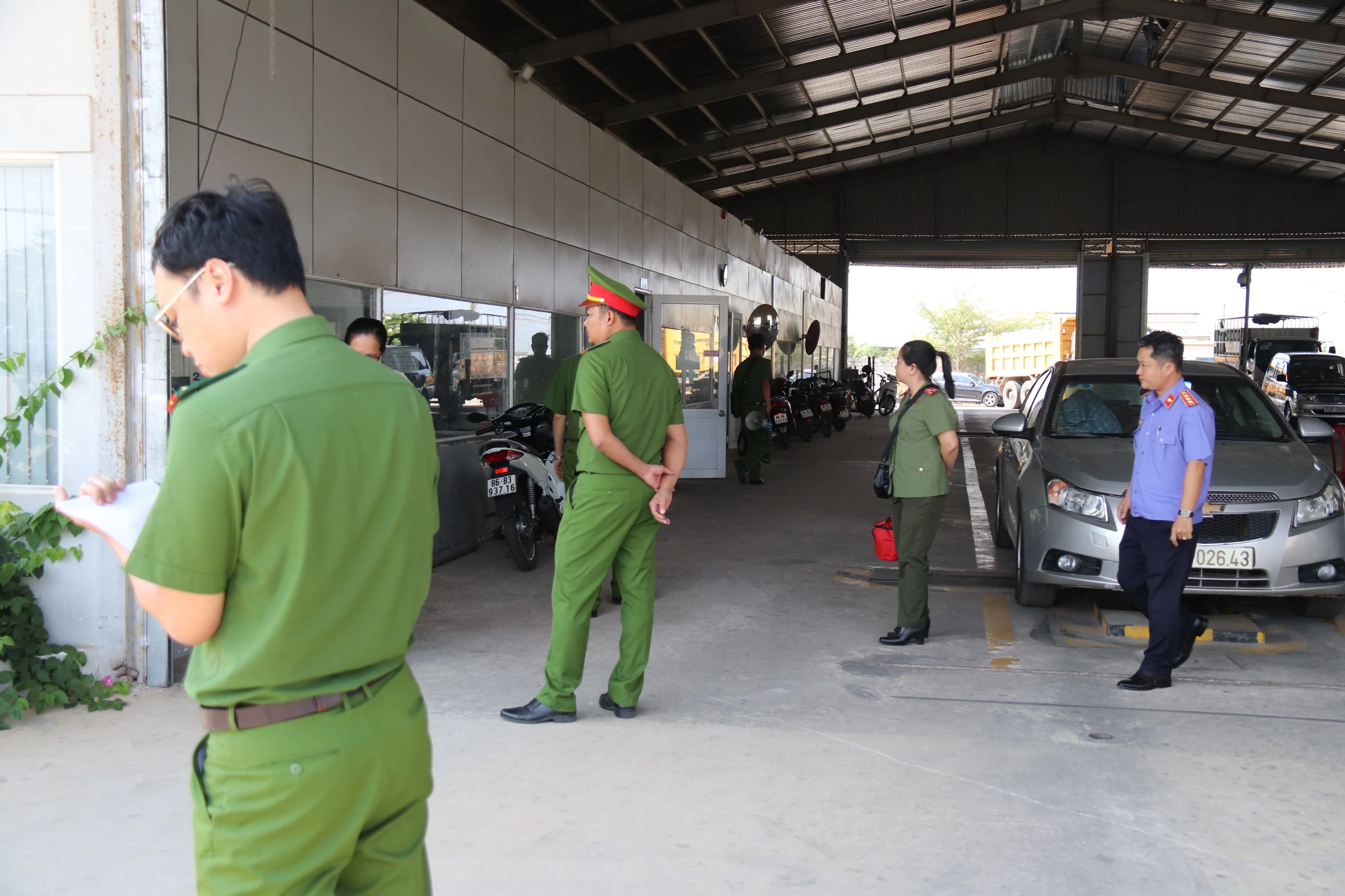 Sai phạm gì tại Trung tâm đăng kiểm 86-02D Bình Thuận khiến lãnh đạo bị bắt giam?