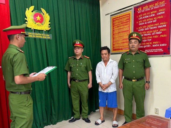 TP.HCM: Bắt tạm giam đối tượng chuyên trộm chó, từng thực hiện nhiều vụ trót lọt TP.HCM: Bắt tạm giam đối tượng chuyên trộm chó, từng thực hiện nhiều vụ trót lọt