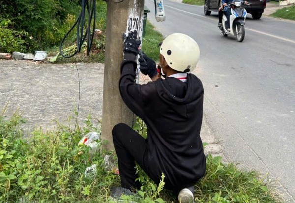 TP.HCM: Xử lý 5 thanh niên, buộc gỡ bỏ quảng cáo 'tín dụng đen'