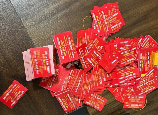 TP.HCM: Xử lý 5 thanh niên, buộc gỡ bỏ quảng cáo 'tín dụng đen'