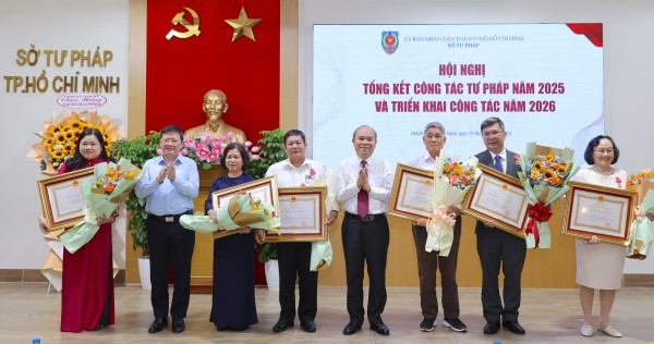 TP.HCM chuyển đổi phòng công chứng sang tư nhân TP.HCM chuyển đổi phòng công chứng sang tư nhân