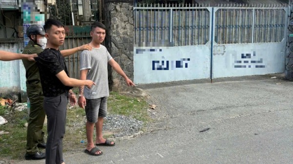 TP.HCM: Đôi bạn thân rủ nhau đi cướp và cùng bị bắt