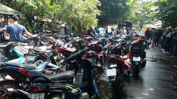 TP.HCM: Đưa hơn 100 xe máy 