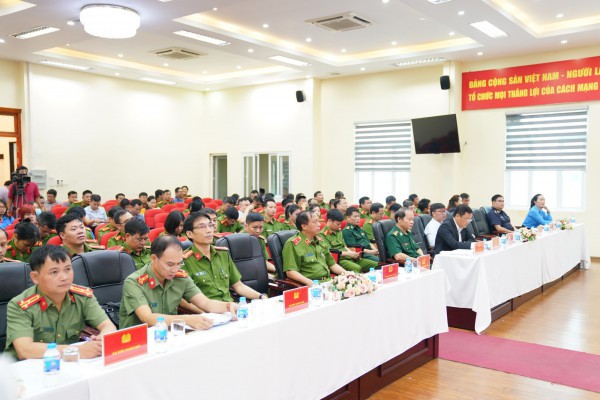 Tạo “kháng thể” chống lại mầm độc ma tuý