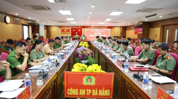 Thiếu tướng Nguyễn Hữu Hợp: Mạnh tay truy quét hàng giả, ma túy trong mùa lễ hội
