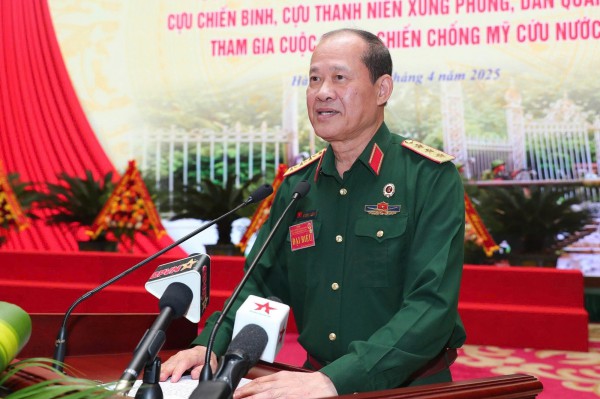 Thượng tướng Bế Xuân Trường lên tiếng vụ 6 cựu chiến binh kêu oan khi ra tù Thượng tướng Bế Xuân Trường lên tiếng vụ 6 cựu chiến binh kêu oan khi ra tù