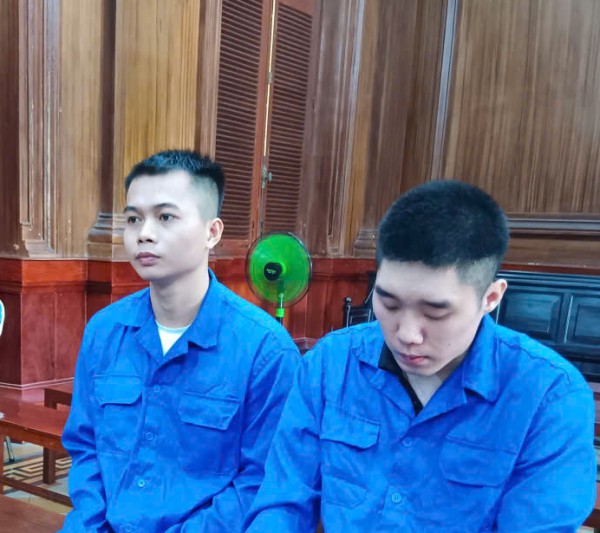 TikToker 'Tàng Keng Ông Trùm' lãnh 3 năm tù vì miệt thị người dân miền Nam TikToker 'Tàng Keng Ông Trùm' lãnh 3 năm tù vì miệt thị người dân miền Nam