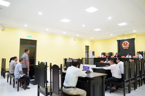 Tòa trả hồ sơ vụ cựu Giám đốc Công ty phát triển nhà Cà Mau 'gây thất thoát'