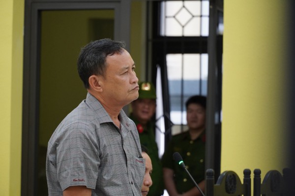 Tòa trả hồ sơ vụ cựu Giám đốc Công ty phát triển nhà Cà Mau 'gây thất thoát'