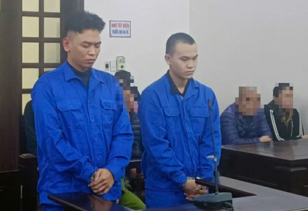 'Tổng tài' bị xét xử vì 'giơ tay ra lệnh' đánh chủ quán cà phê