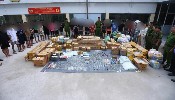 Triệt phá đường dây ma túy liên tỉnh, thu giữ hơn 1 tấn tang vật Triệt phá đường dây ma túy liên tỉnh, thu giữ hơn 1 tấn tang vật