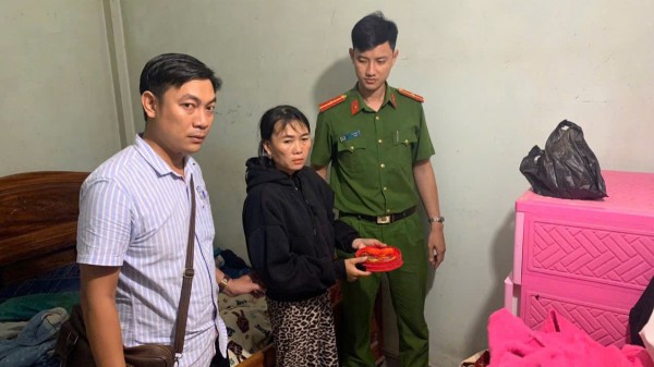 Trộm vàng trị giá 280 triệu đồng ở Gia Lai: Nghi phạm ‘diễn kịch’ vẫn bị bắt Trộm vàng trị giá 280 triệu đồng ở Gia Lai: Nghi phạm ‘diễn kịch’ vẫn bị bắt