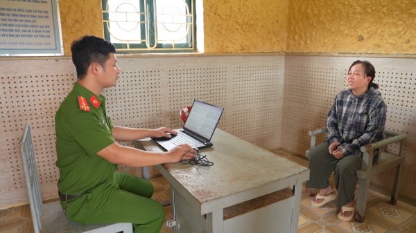 Từ 'kết bạn nhầm' đến quy trình 'đánh khách 7 ngày' của nhóm lừa đảo 3.000 tỉ/năm