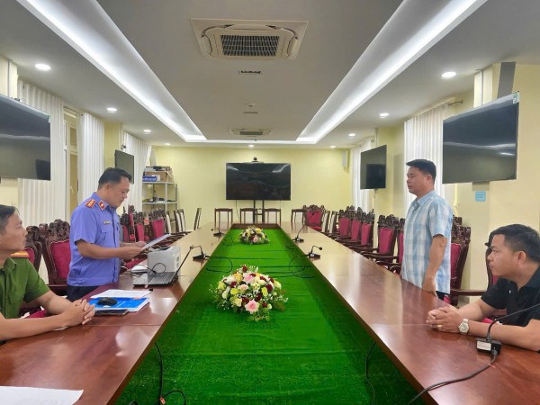 Tước danh hiệu CAND 2 công an liên quan vụ nữ sinh tử vong ở Vĩnh Long