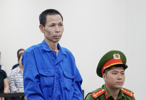 Tuyên án tử hình gã đàn ông uống bia không trả tiền, đốt quán khiến 11 người chết Tuyên án tử hình gã đàn ông uống bia không trả tiền, đốt quán khiến 11 người chết