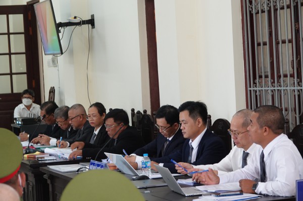 Vì sao CQĐT truy tìm 3 luật sư từng tham gia bào chữa vụ Tịnh thất Bồng Lai?
