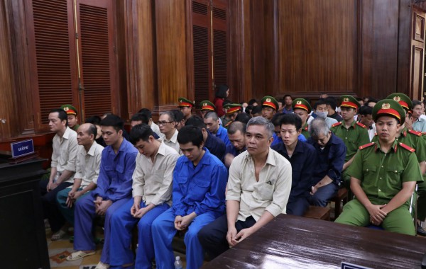Viện KSND TP.HCM đề nghị mức án 64 bị cáo đưa, nhận hối lộ