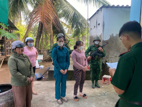 Vĩnh Long: Bắt một phụ nữ bán ma túy ở khu vực biên giới biển Vĩnh Long: Bắt một phụ nữ bán ma túy ở khu vực biên giới biển