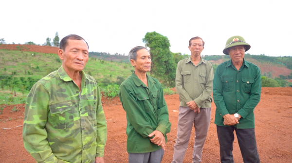 Vụ 6 cựu chiến binh kêu oan sau khi ra tù: Đề nghị đổi kiểm sát viên Vụ 6 cựu chiến binh kêu oan sau khi ra tù: Đề nghị đổi kiểm sát viên