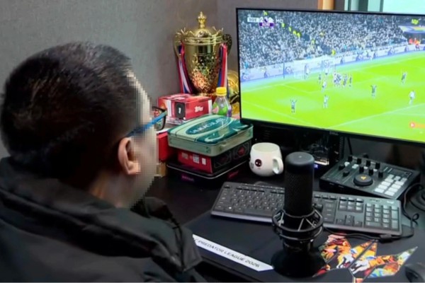 Vụ ‘Xôi Lạc TV’: Bình luận viên khai mức thù lao, cường độ làm việc