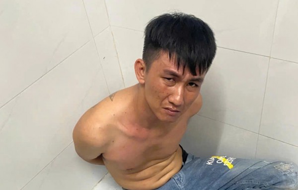 Vụ bảo vệ bị đâm tử vong ở cổng Bệnh viện đa khoa Vĩnh Long: Bắt nghi phạm Vụ bảo vệ bị đâm tử vong ở cổng Bệnh viện đa khoa Vĩnh Long: Bắt nghi phạm