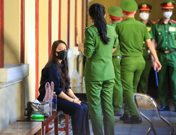 Vụ bé gái 8 tuổi bị bạo hành, tử vong: Vì sao HĐXX không phạt Nguyễn Kim Trung Thái tội 