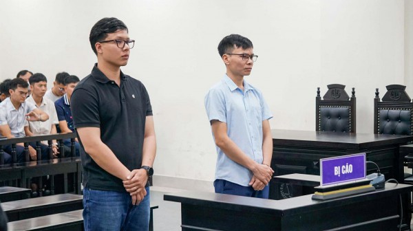 Vụ cháy 15 người chết: Phạt tù 2 cựu cảnh sát, kiến nghị xử lý chủ trọ Vụ cháy 15 người chết: Phạt tù 2 cựu cảnh sát, kiến nghị xử lý chủ trọ