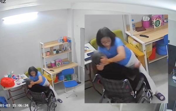 Vụ cụ bà 82 tuổi bị bạo hành: Khởi tố nữ giúp việc tội hành hạ người khác