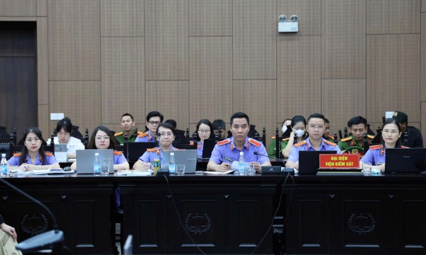 Vụ đánh bạc 2.500 tỉ tại King Club: Thực tế các bị cáo mang bao nhiêu tiền?