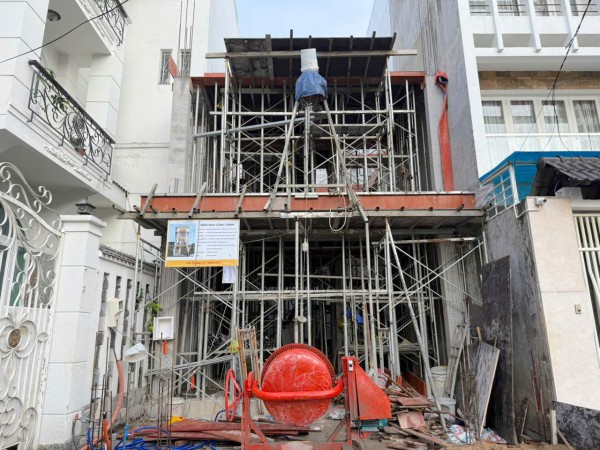 Vụ khổ với giấy phép xây dựng: Phường đã yêu cầu nộp hồ sơ miễn giấy phép